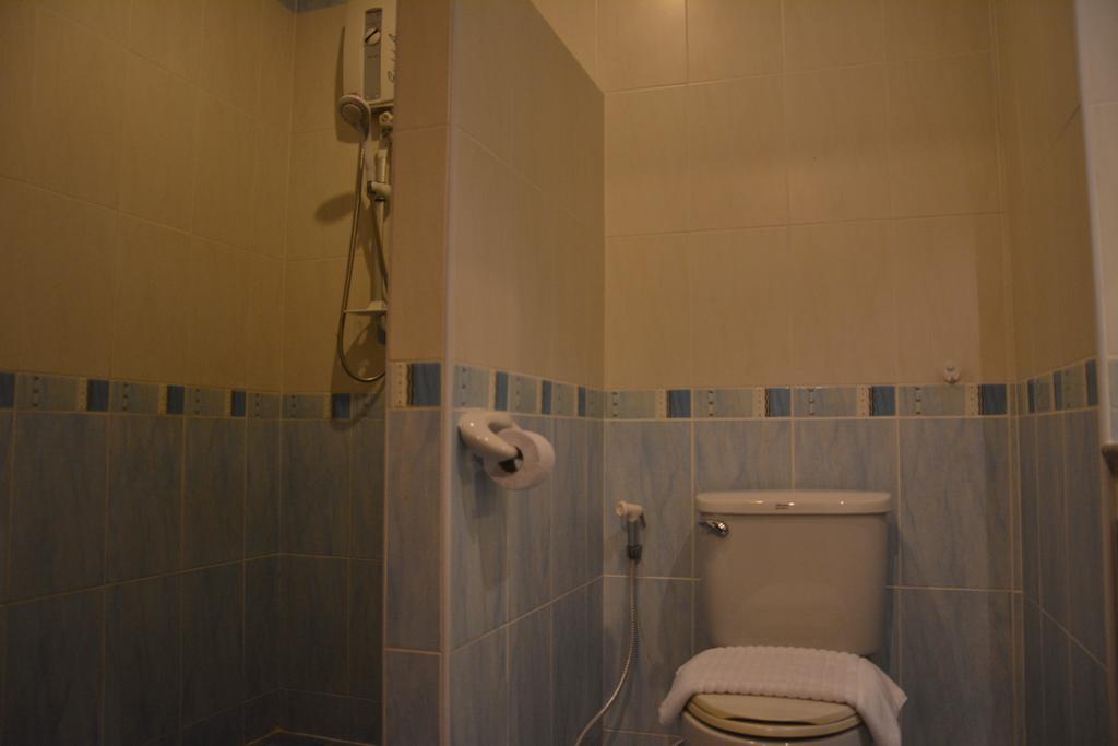 Seven Oaks Inn Jomtien Beach Zimmer foto