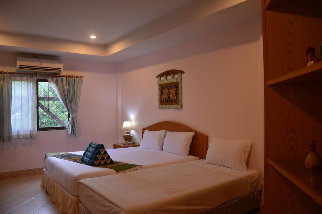 Seven Oaks Inn Jomtien Beach Zimmer foto